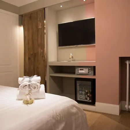 Bed & Breakfast Oberdan 18