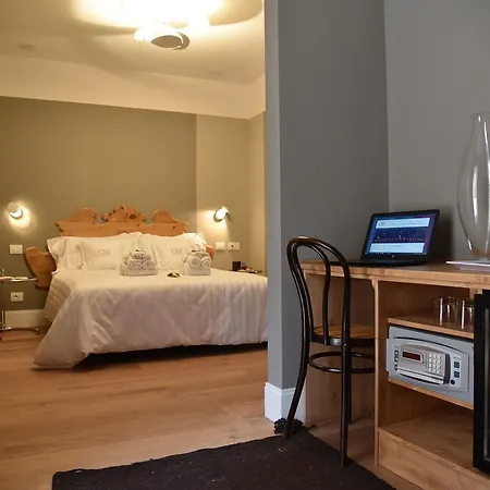 Oberdan 18 Bed & Breakfast 3*